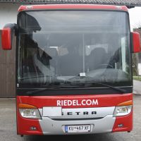 Setra 415H vorne